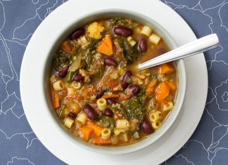 Gluten Free Minestrone Soup Recipe from domesticsoul.com